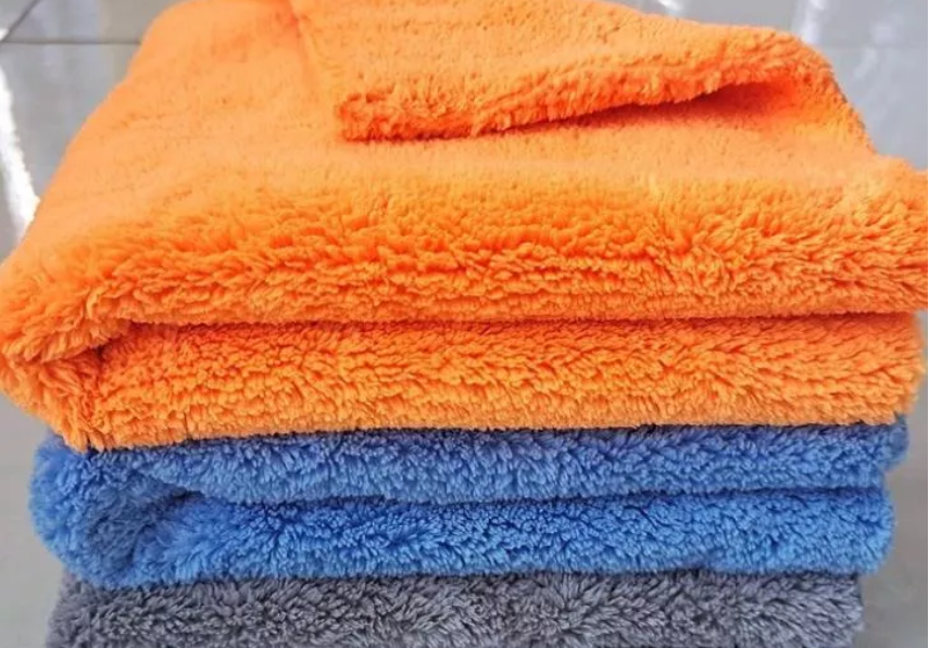 Edgeless Microfiber Coral Fleece Towels